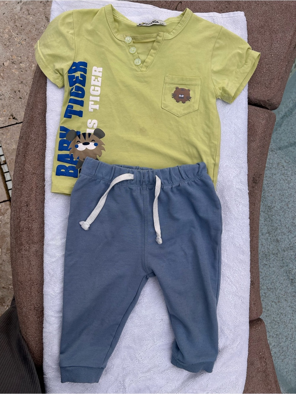 BOGO - Kids Lime Green Baby Tiger Tee with Blue Joggers Set